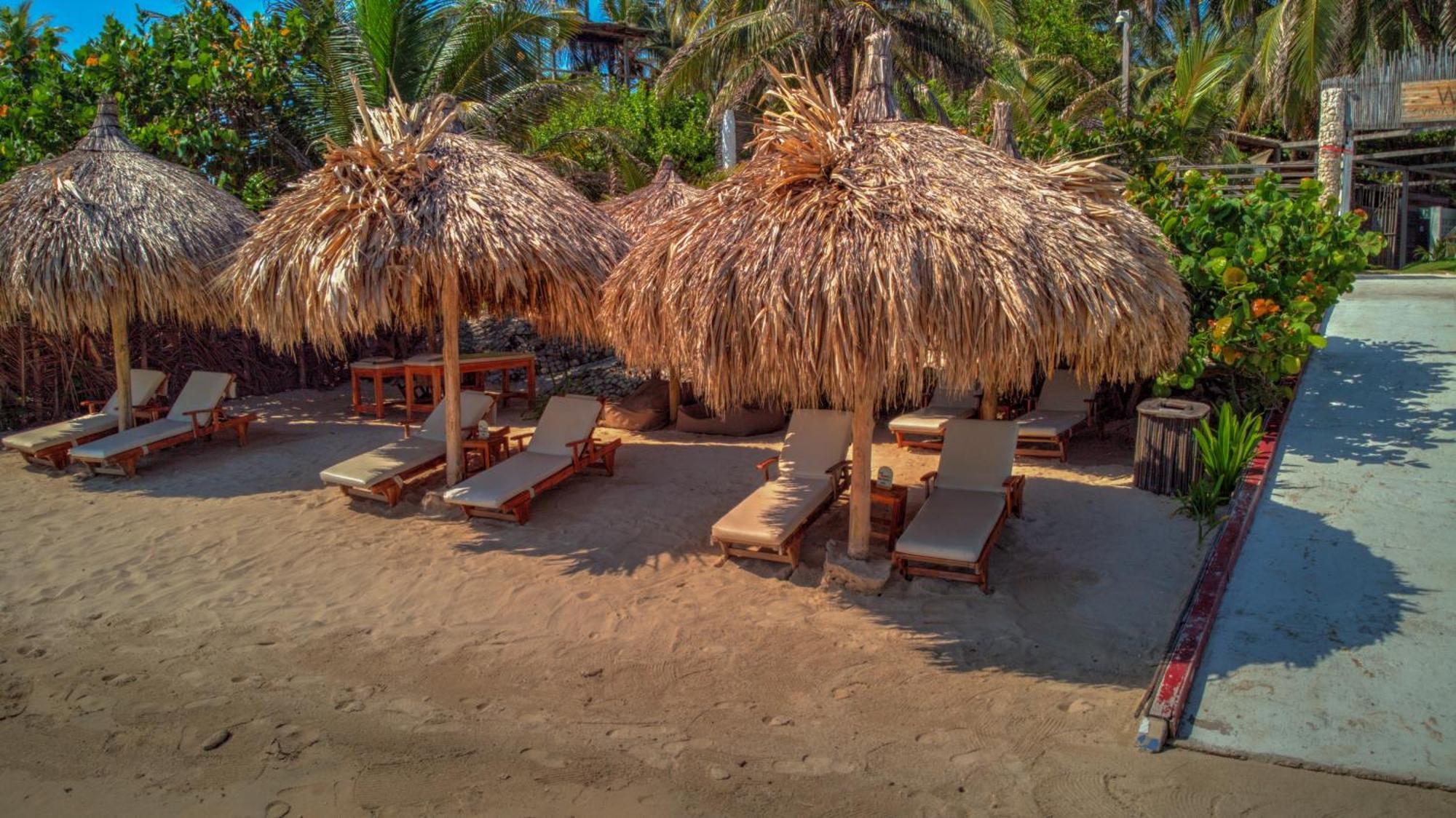 Vista Mare Beach House Cano de Loro Екстер'єр фото