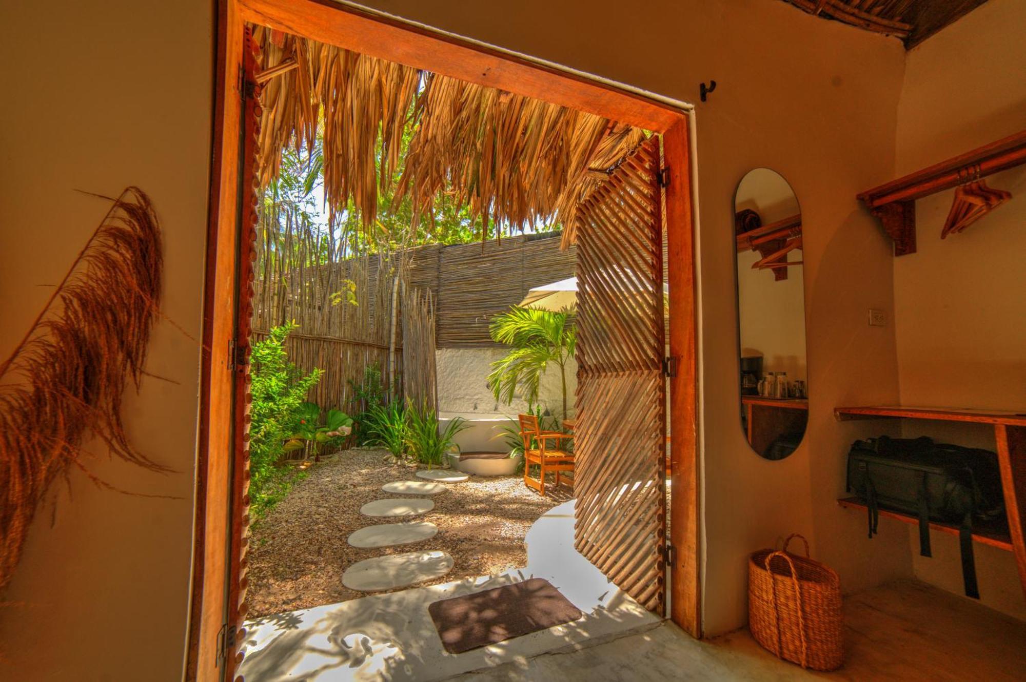 Vista Mare Beach House Cano de Loro Номер фото